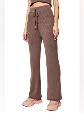 Ribbed sweater lounge pants